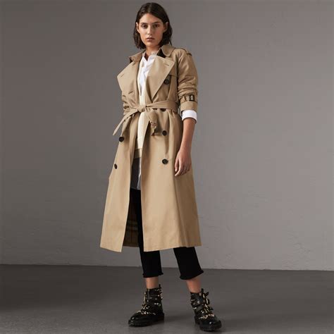 burberry westminster streetstyle|burberry westminster trench coat.